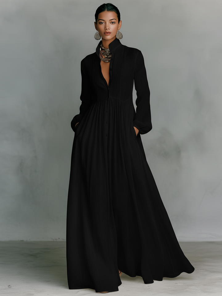 Vielseitiges Damen Maxikleid mit Stehkragen und Knopfleiste. Elegantes Sommerkleid, perfekt für Freizeit oder Anlässe.