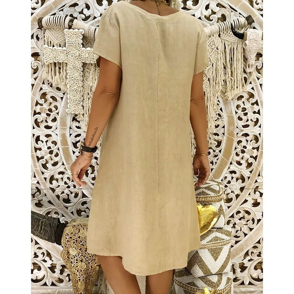 Sommerliches A-Linien Minikleid für Damen, V-Ausschnitt, Kurzarm. Elegant & komfortabel für Urlaub.