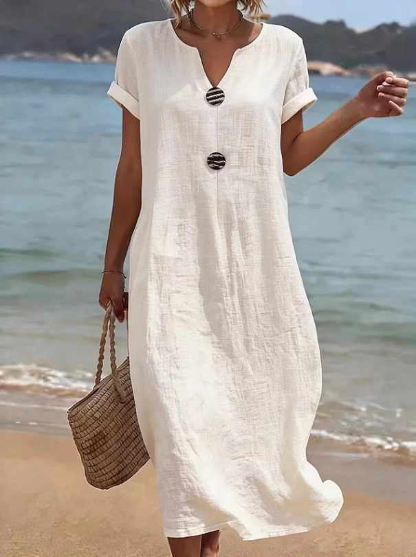 Schickes Damen Maxikleid mit durchgehender Knopfleiste, schmeichelhaftem Schnitt und luftigem Stoff für den Sommer.