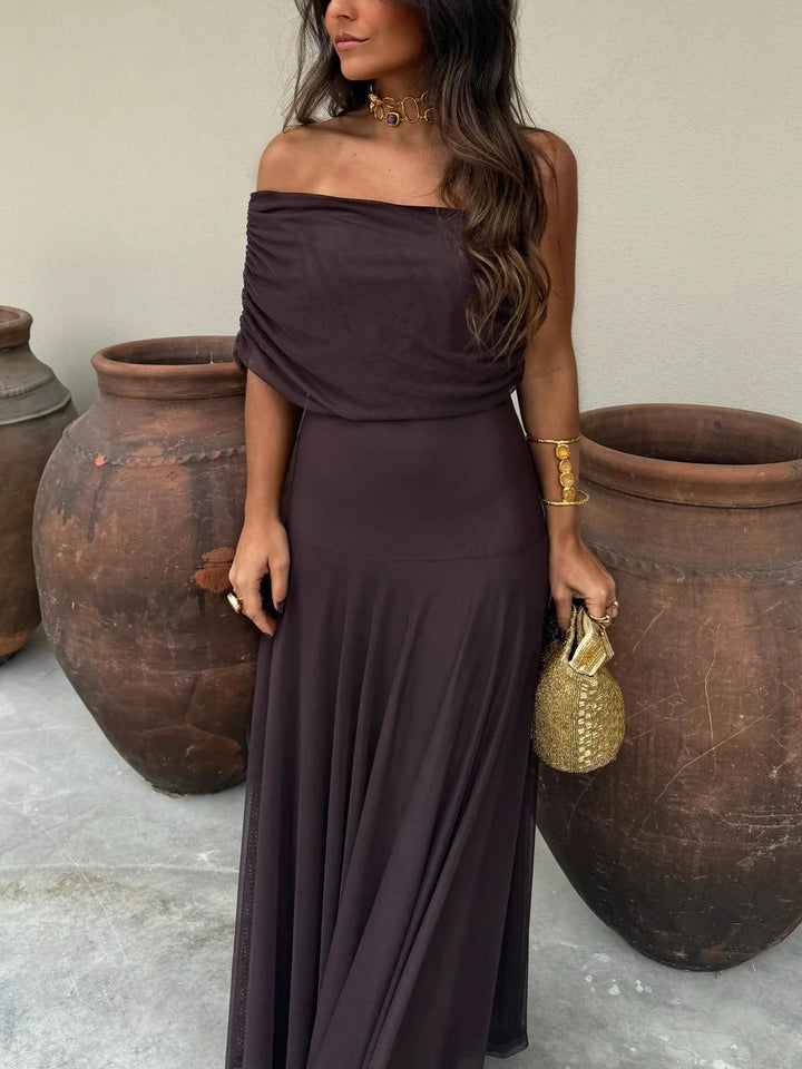 Elegantes Damen Sommer Maxikleid, Trägerkleid mit Off-Shoulder-Detail, perfekt als Urlaubskleid oder für Feste.