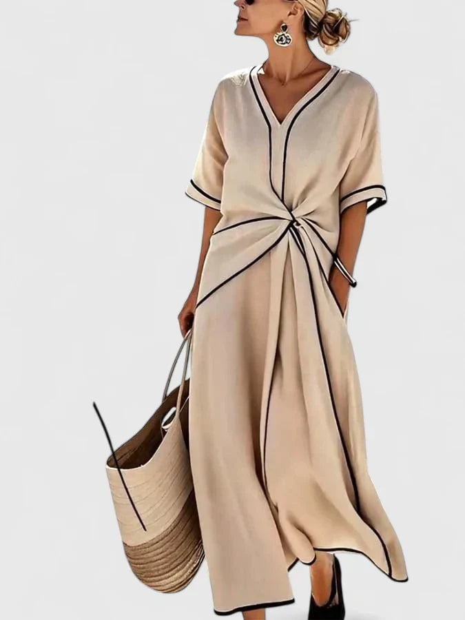 Elegantes Damen Sommerkleid, perfekt für Freizeit & Urlaub. Bequemes Midi-Kleid mit Streifen für Damenmode.