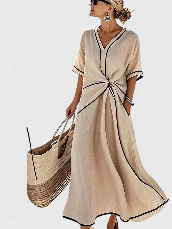 Stilvolles Damen Freizeitkleid, perfekt als Sommer- & Urlaubskleid. Elegantes Midi-Kleid mit Streifen, Damenmode.