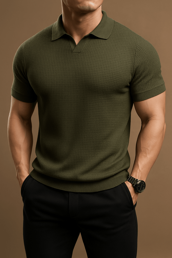 Modernes Herren Poloshirt, bequemer Stoff. Zeitloses Design, perfekt als elegantes Freizeit- oder Businesshemd.