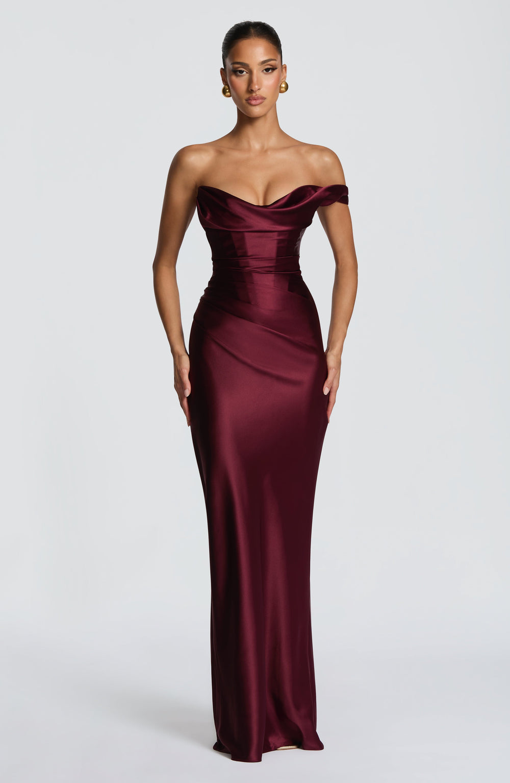 Glamouröses One Shoulder Maxikleid für Frauen, ideal als Partykleid oder für den Abschlussball.