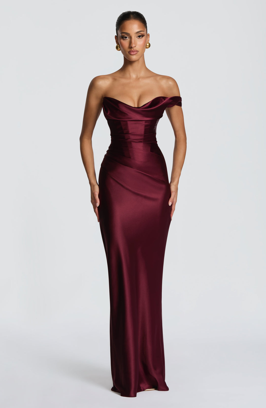Glamouröses One Shoulder Maxikleid für Frauen, ideal als Partykleid oder für den Abschlussball.