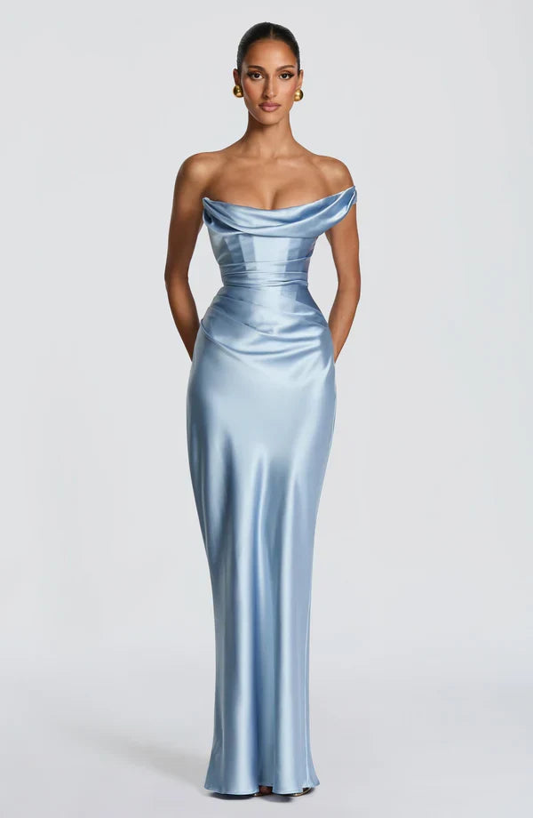 Faszinierendes One Shoulder Abendkleid, Damen Maxikleid mit extravaganter Eleganz.