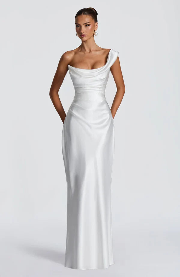 Exklusives One Shoulder Abendkleid, Damen Maxikleid für einen luxuriösen Look.