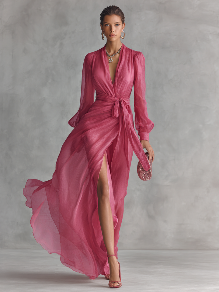 Rosa Maxikleid für Damen: Fließendes Wickelkleid mit femininem V-Ausschnitt & langen Ärmeln.