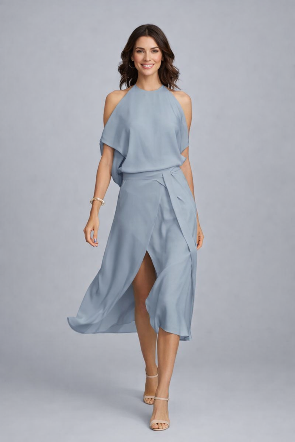 Elegantes Damen Midi Sommerkleid mit Halterneck und schulterfreiem Design, knitterfrei, perfekt für Party & Hochzeit.