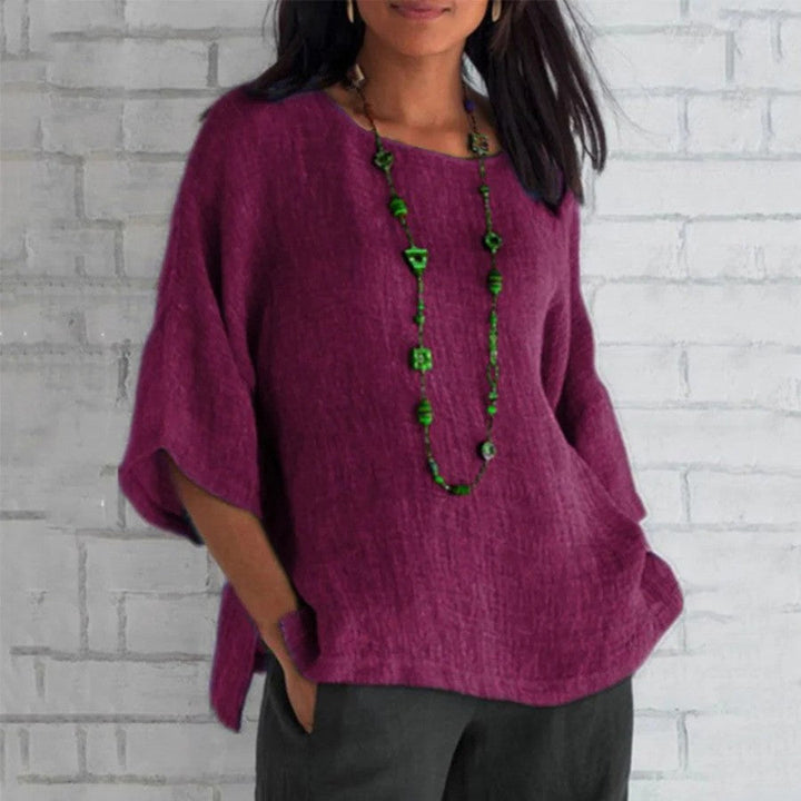 Damen Langarm Tunikabluse in Blau, entspannt geschnitten. Bequemes Hemd mit langen Ärmeln, ideal für Herbst-Outfits.