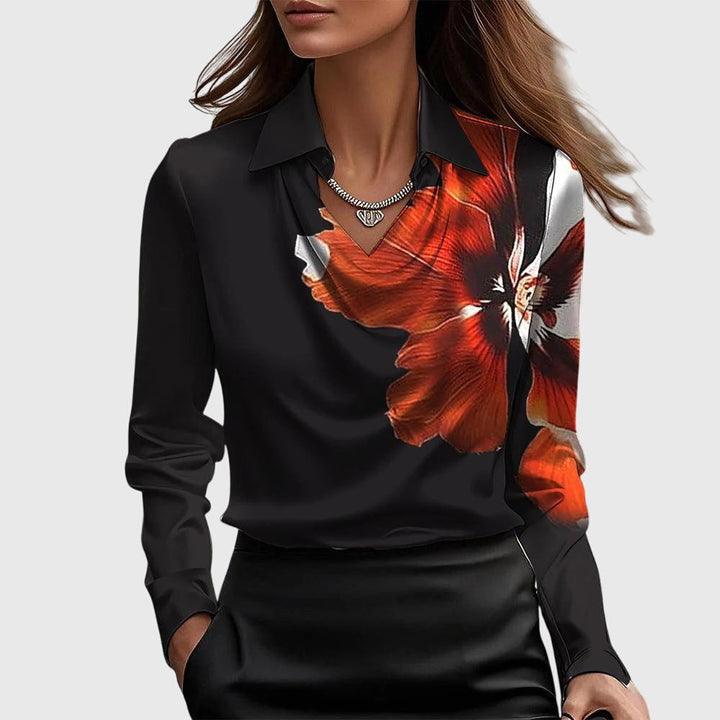 Schicke Damen Business Bluse mit raffiniertem Faltenausschnitt und einer Brusttasche, komfortabel & stilvoll.