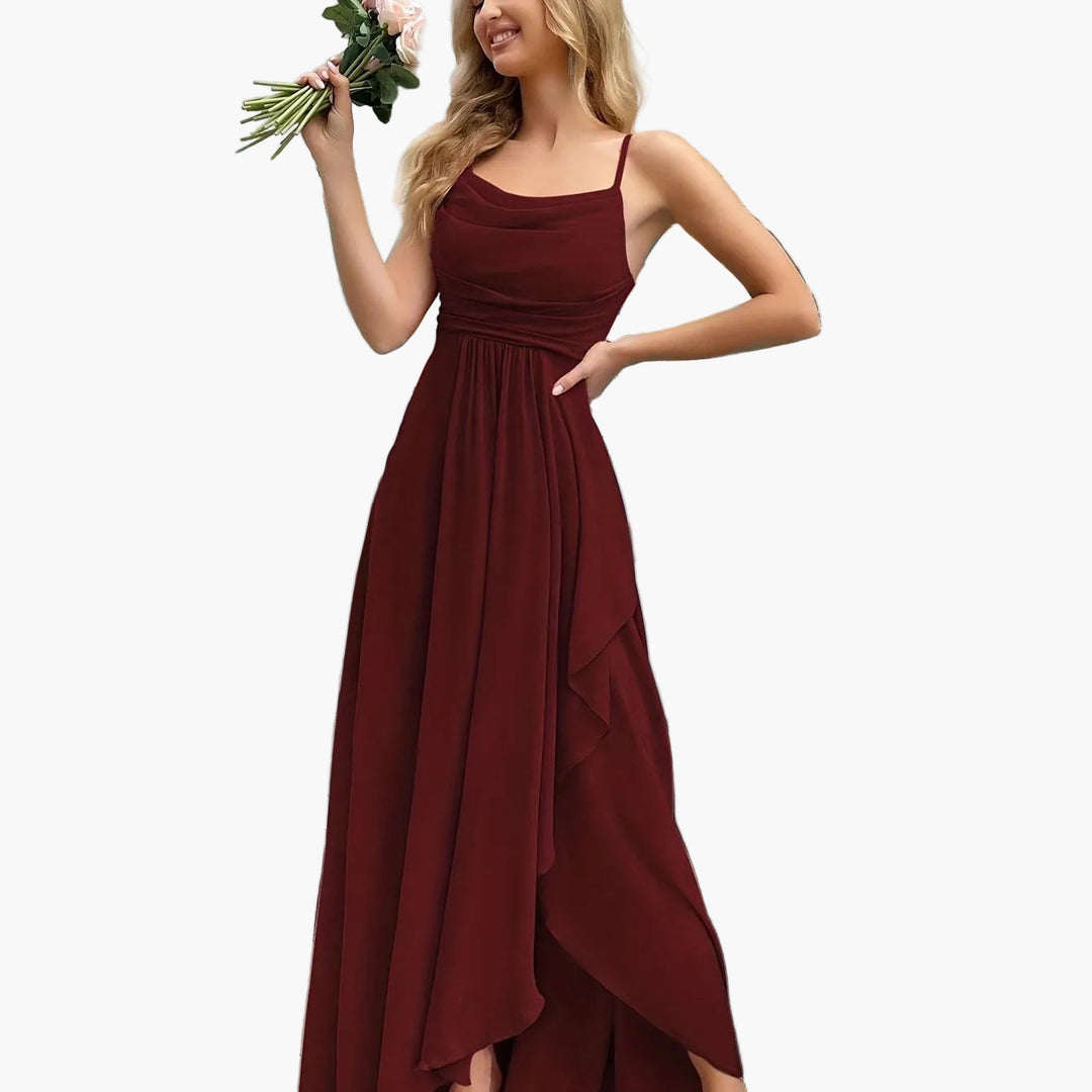 Glamouröses Damen-Partykleid in Maxilänge, Fit-Flare-Silhouette, Spaghettiträger, festlich elegant.