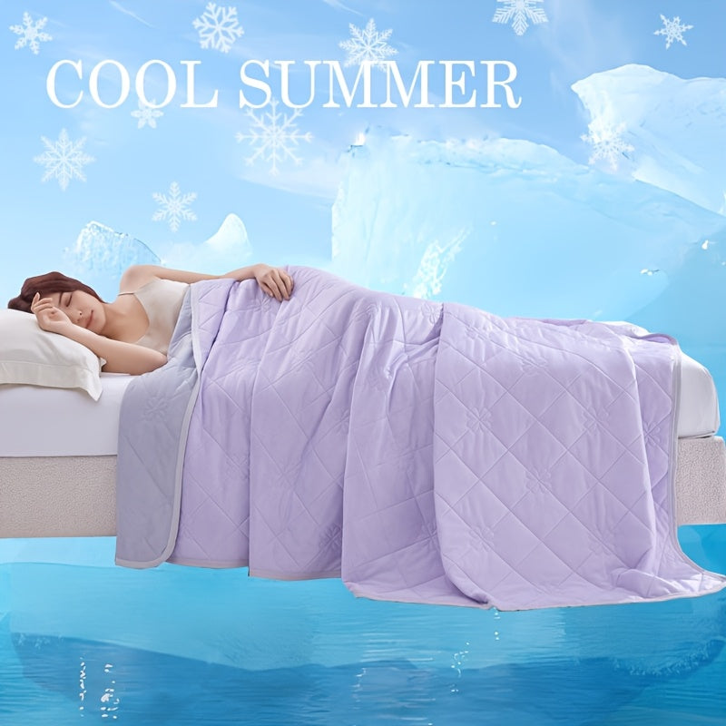Unisex Kühlende Sommerdecke. Modernes Design, ideal für Schlafzimmer und heiße Nächte.