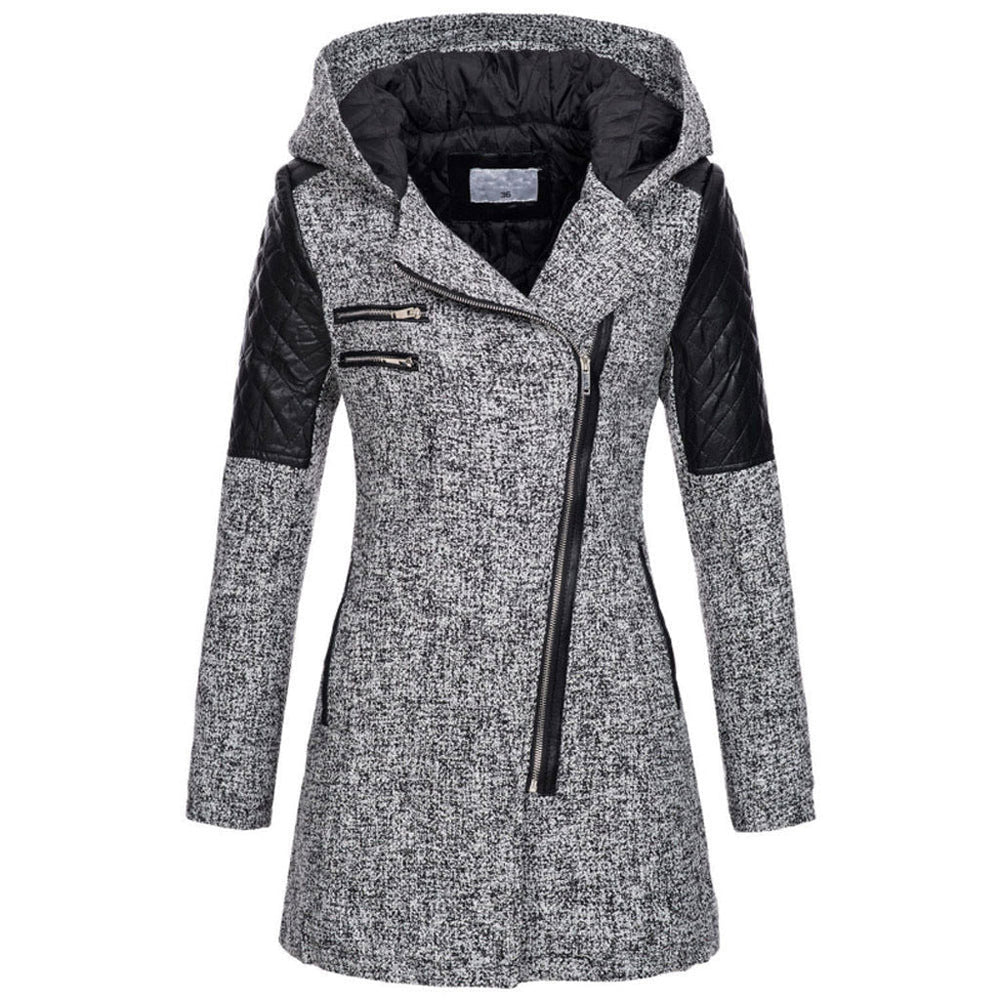 Warmer Damen Wintermantel im Biker-Look. Komfortable, elegante Jacke für kalte Wintertage. Frauenmode.