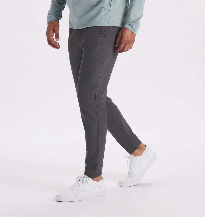 Klassische schwarze Herren Chino, dehnbar, elegant, ideal für formelle und legere Anlässe.