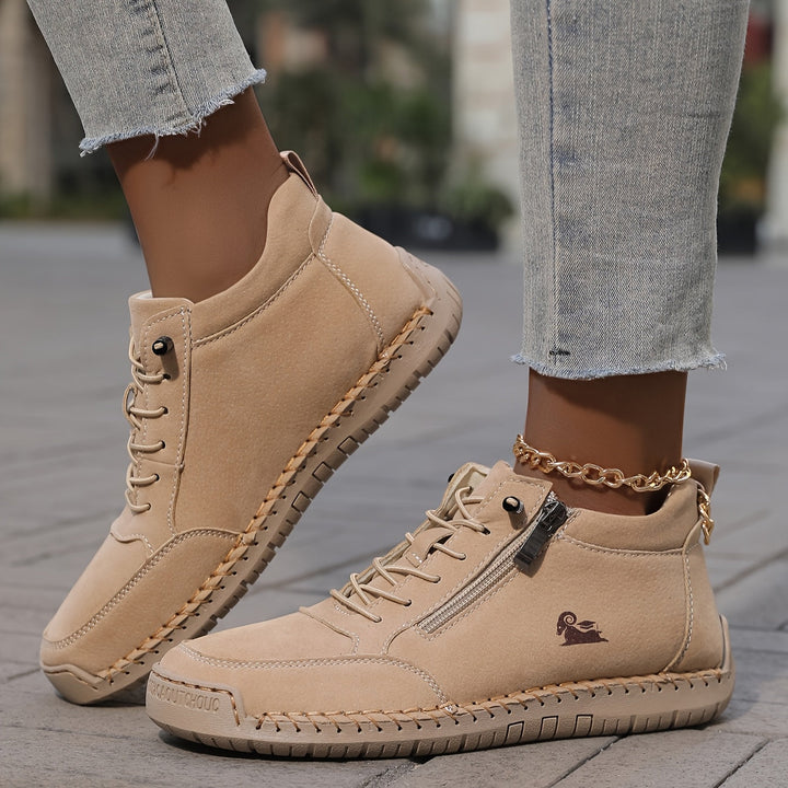 Modische Damen Komfort-Sneaker mit stützender Sohle & rutschfestem Profil für sicheren Halt im Alltag.
