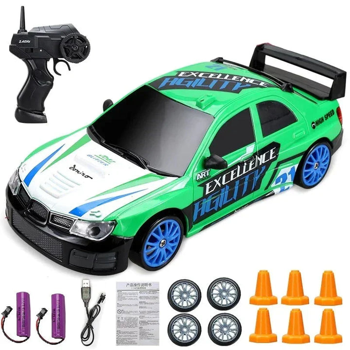 Kompletter Mini Drifter, RC Auto Set, ferngesteuertes Modellauto für sofortigen Fahrspaß.
