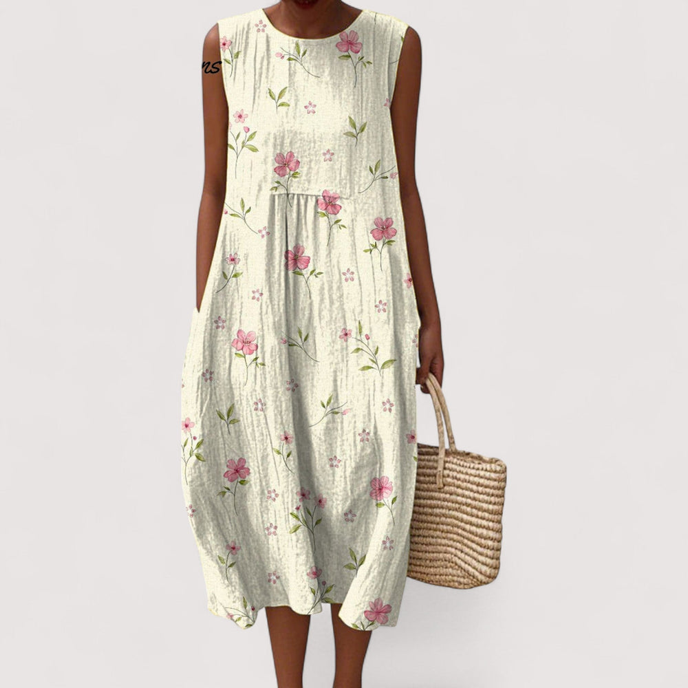 Elegantes, gemustertes Damenkleid, locker fallend; ideal als vielseitiges Freizeitkleid oder für die Reisegarderobe.