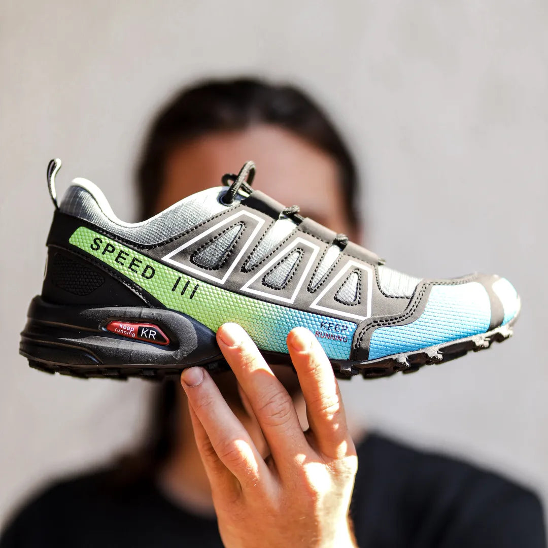 Elias Unisex Herbst Trekkingschuhe, robust & rutschfest für sicheren Halt im Gelände.