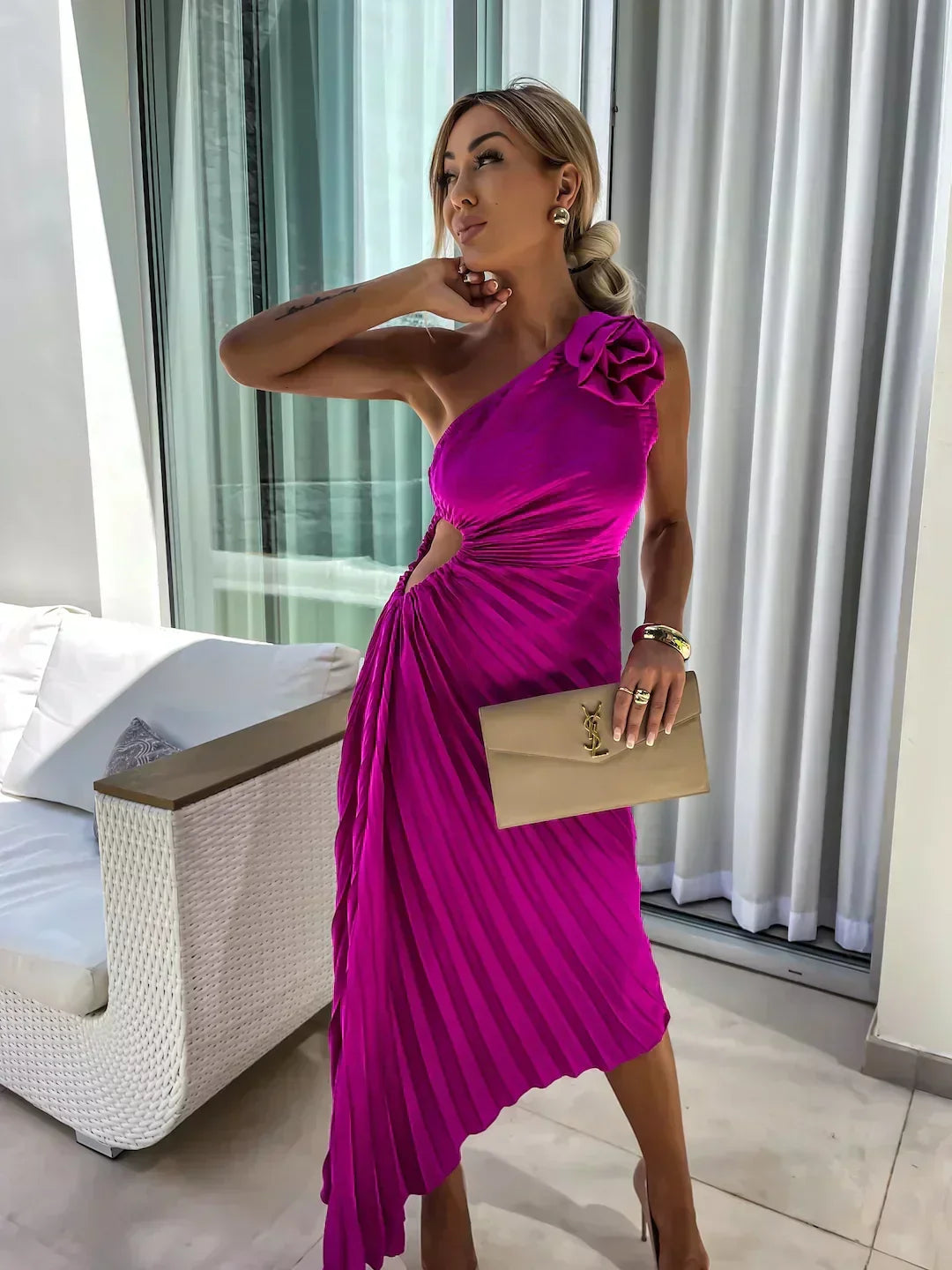 Elegantes ärmelloses Damenkleid, gestuftes Maxikleid für formelle und besondere Anlässe.