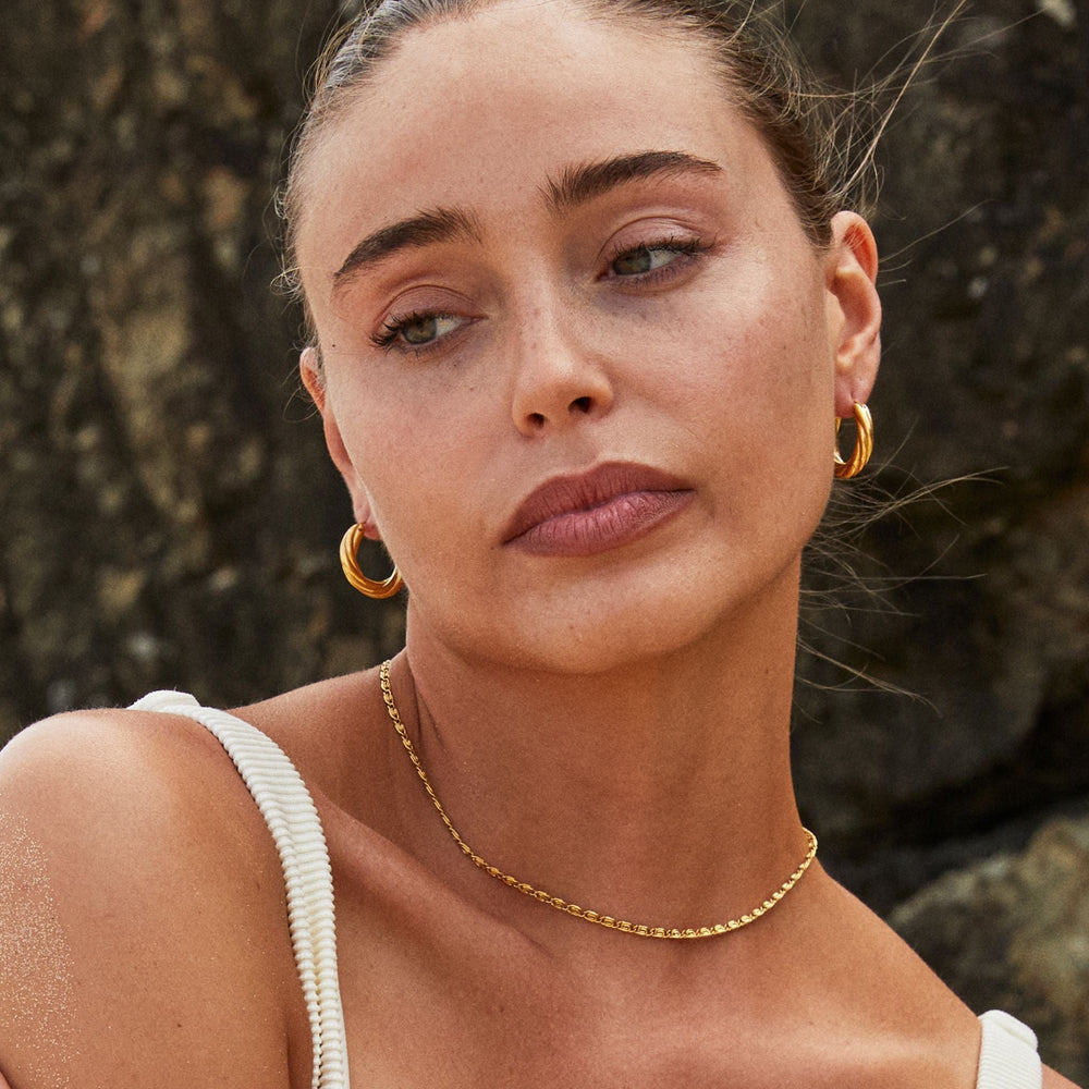 Robuste Goldkette für Damen mit PVD-Beschichtung. Wasserfest, hypoallergen & langlebig. Ideal als Accessoire.