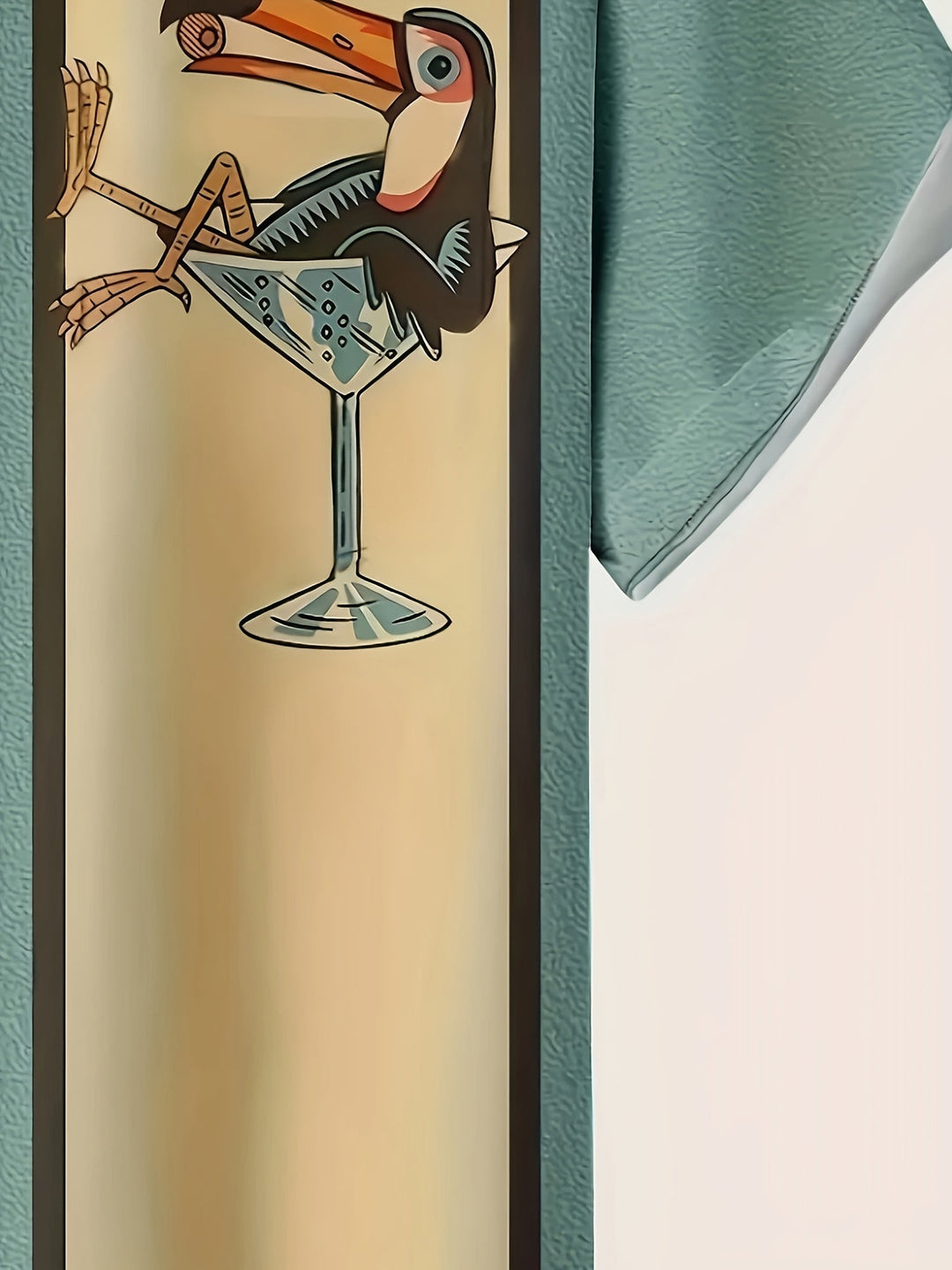 Kurzarm-Herrenhemd in Grün, mit retro-tropischem Print und Streifen, für entspannten Sommerurlaub.