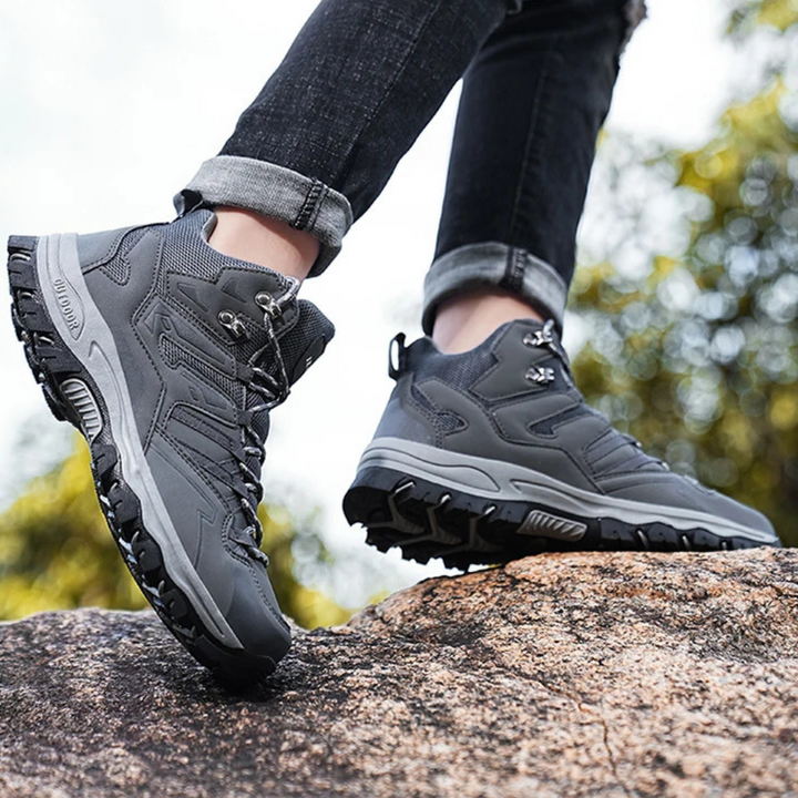 Premium Unisex Wanderschuhe, wasserdicht & strapazierfähig. Bequeme Trekkingschuhe für höchste Outdoor-Ansprüche.