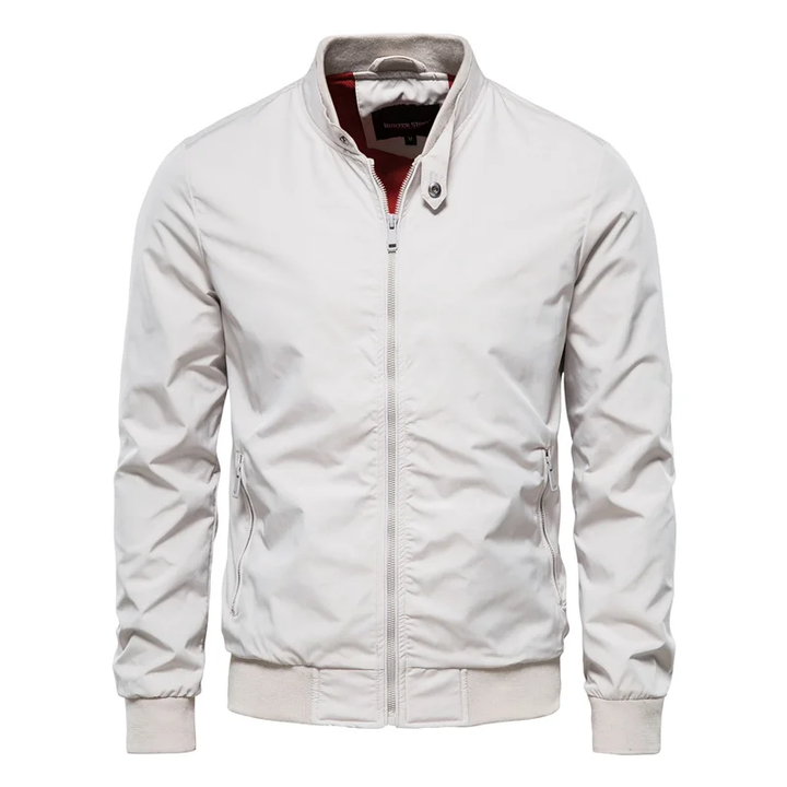 Robuste Herrenjacke für die Freizeit: Stilvoll, bequem und vielseitig kombinierbar. Ideale Übergangsjacke.