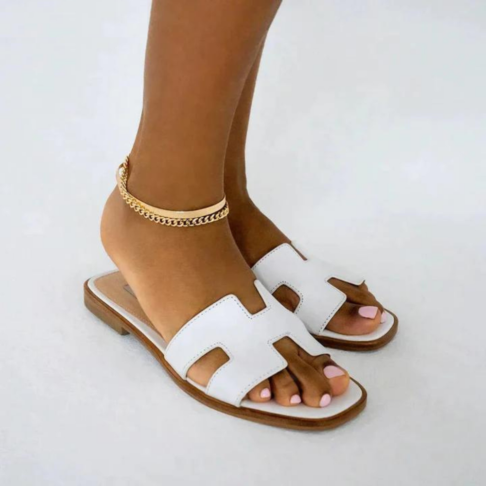 Leichte & bequeme Damen H-Sandalen, perfekt für sommerliche Spaziergänge.