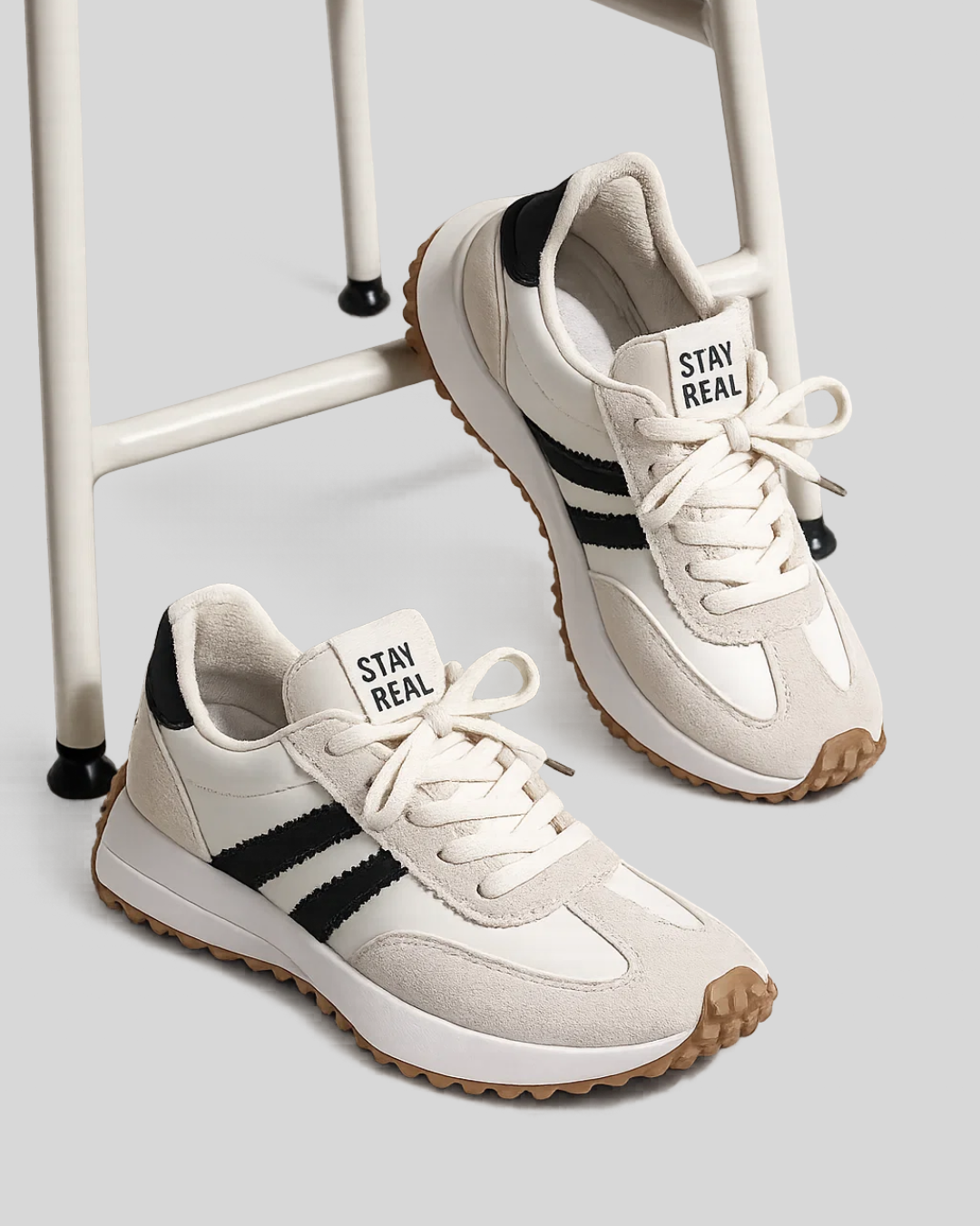 Halima Unisex Retro-Sneaker mit Schnürsenkeln, stilvolle Alltagsschuhe, bequem mit guter Dämpfung.