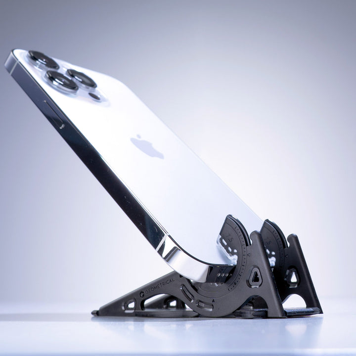 Robustes Smartphone Stativ, ideal für stabilen Halt bei Mobilfotografie.