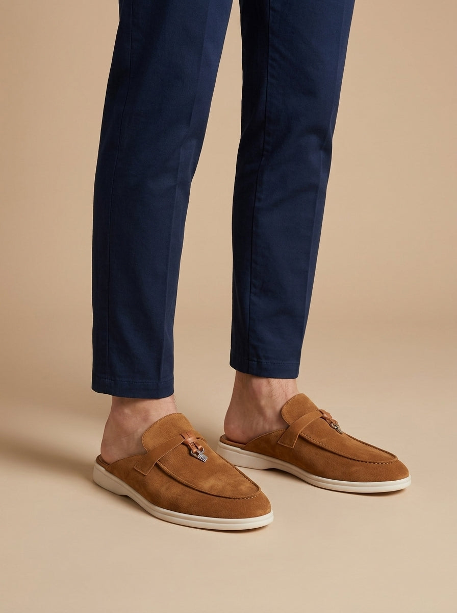 Herren Slipper Mules aus hochwertigem Material, stilvoll und bequem für Freizeit und Sommer.
