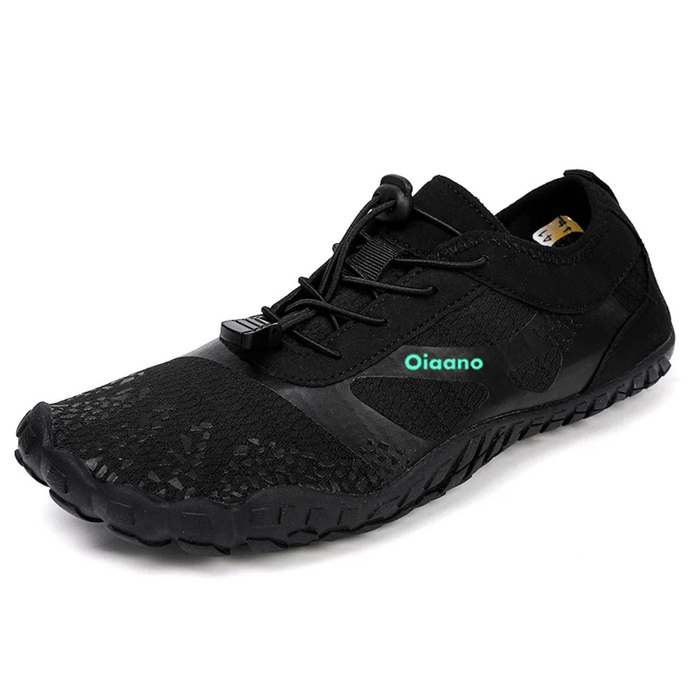Langlebige Herren Wasserschuhe, ideal für Strand, Pool und Outdoor. Schnelltrocknend und rutschfest für maximalen Komfort.