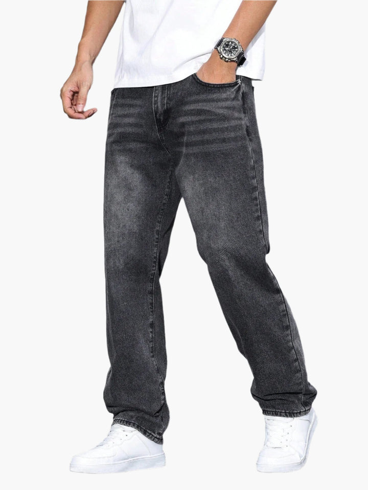Blaue Herren Baggy Jeans, lässige Loose Fit Hose für Herbst- und Wintermode.