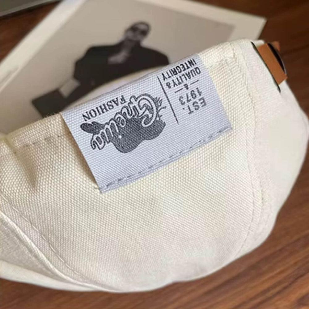 Elegante Herren Baskenmütze in Schwarz, ein vielseitiges Mode Accessoire für jeden Anlass.