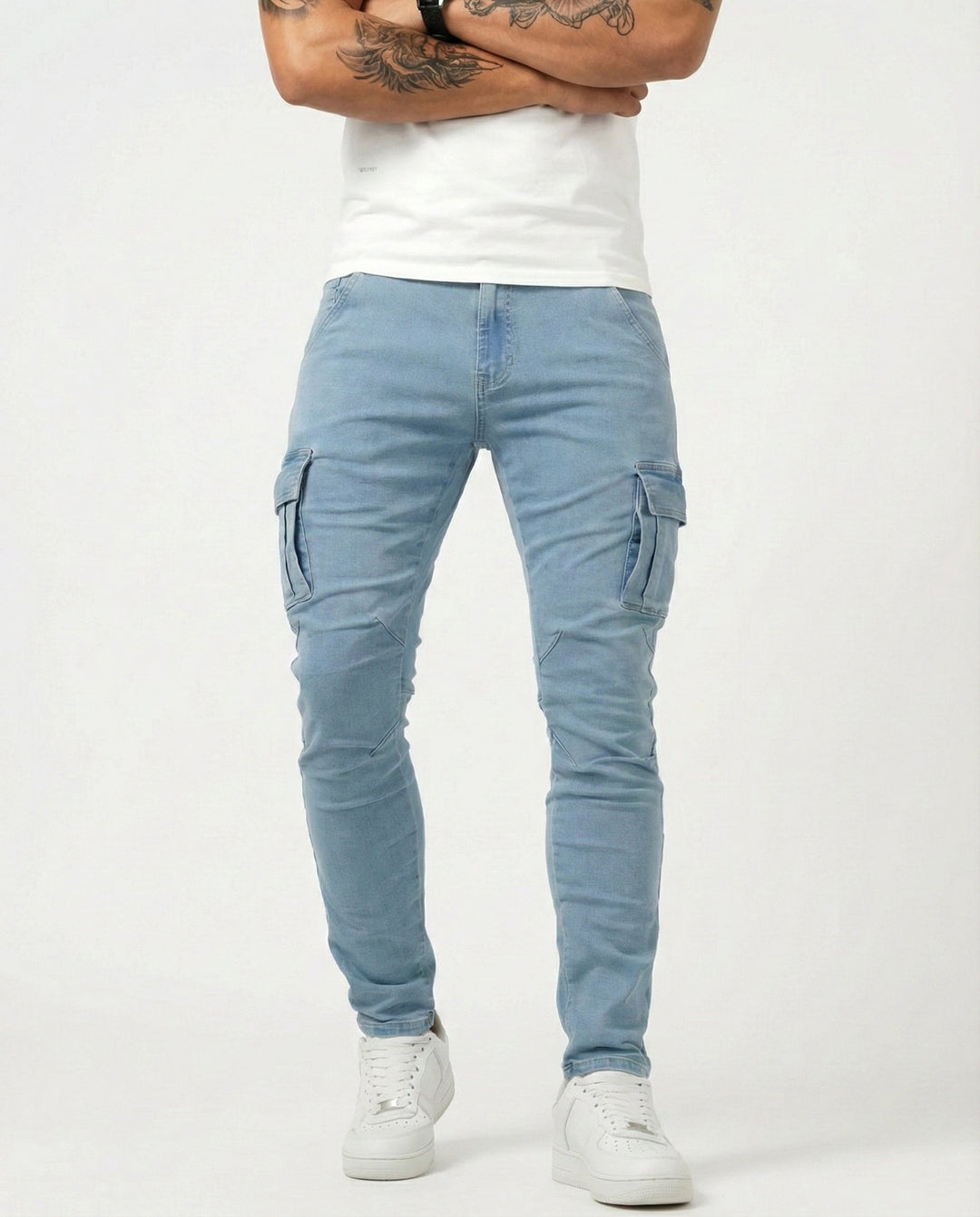 Herren Cargo-Hose für Komfort und Stil im Alltag. Moderne Passform mit funktionalen Taschen für Männer.