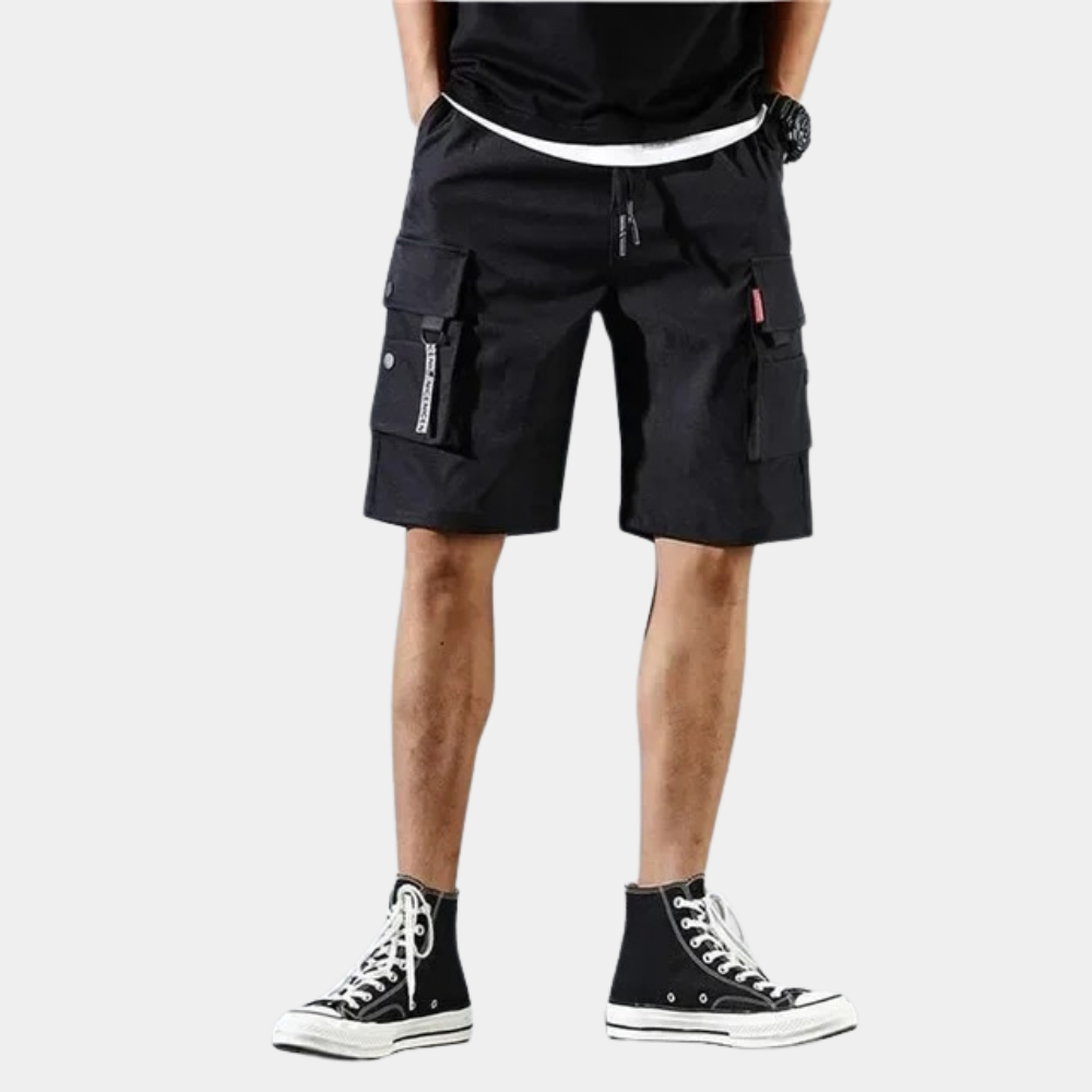 Moderne Herren Cargo Shorts für Frühling & Sommer. Bequemer Regular Fit für Komfort und Stil.