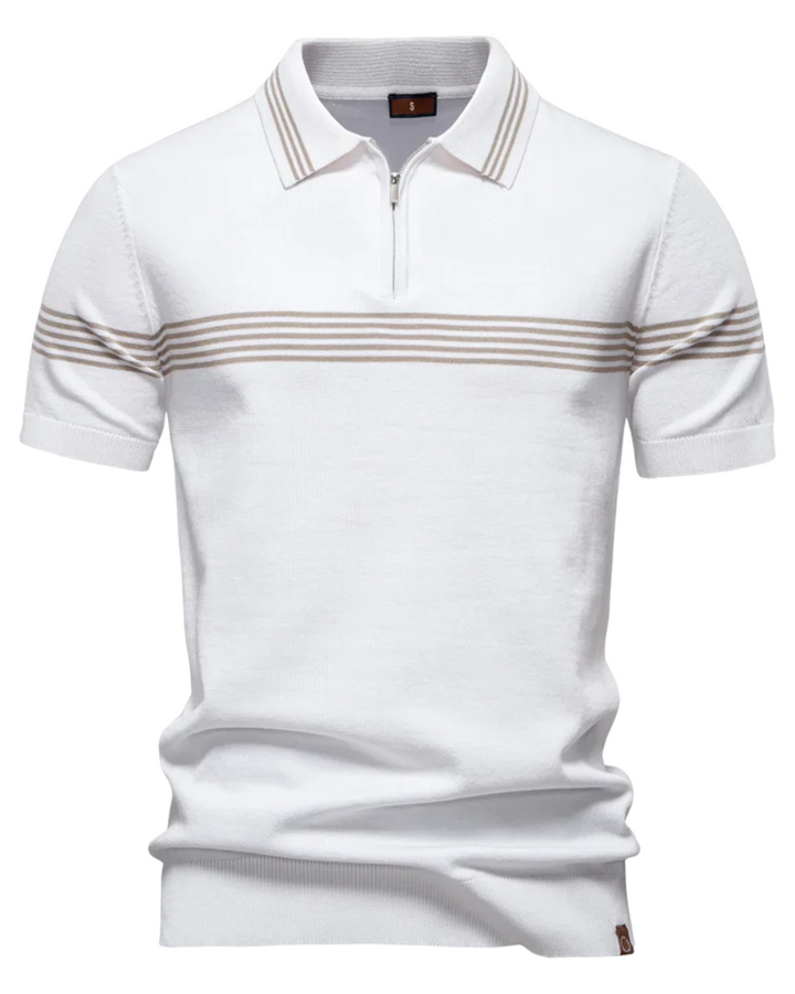 Elegantes gestreiftes Herren Poloshirt. Klassisches Kurzarm-Oberteil für Büro oder smarte Freizeitlooks.