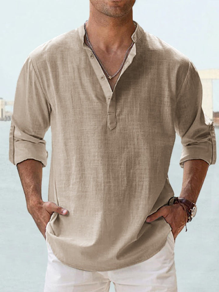 ACL18 Herren Langarm-Henley mit Stehkragen. Lässiger Sommerstil für Freizeit und Urlaubslook.