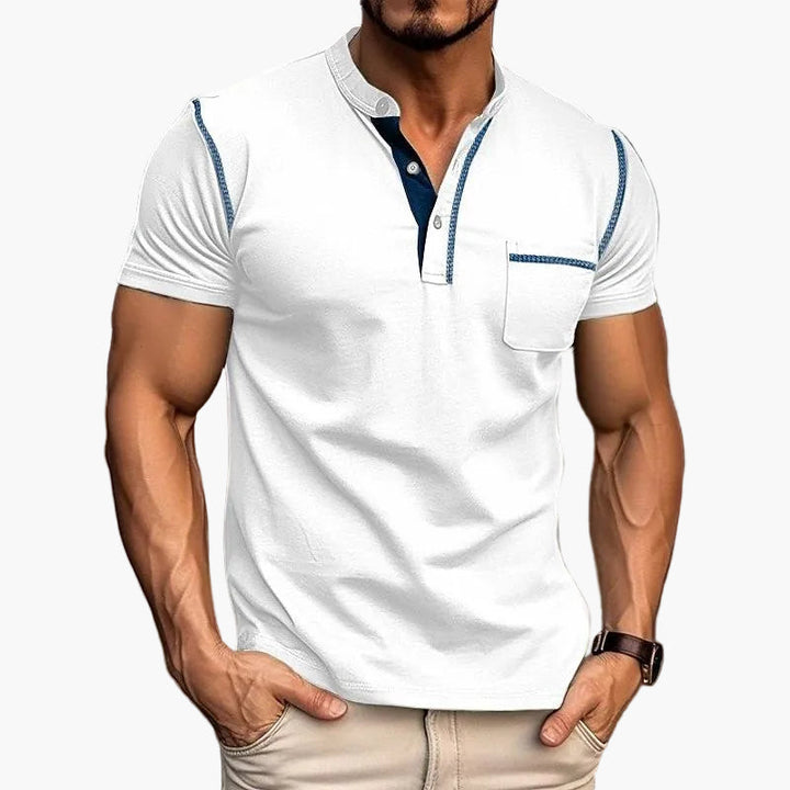 Bequemes Herren Kurzarm T-Shirt im Henley-Design, ideal für sportliche Aktivitäten & Freizeit.
