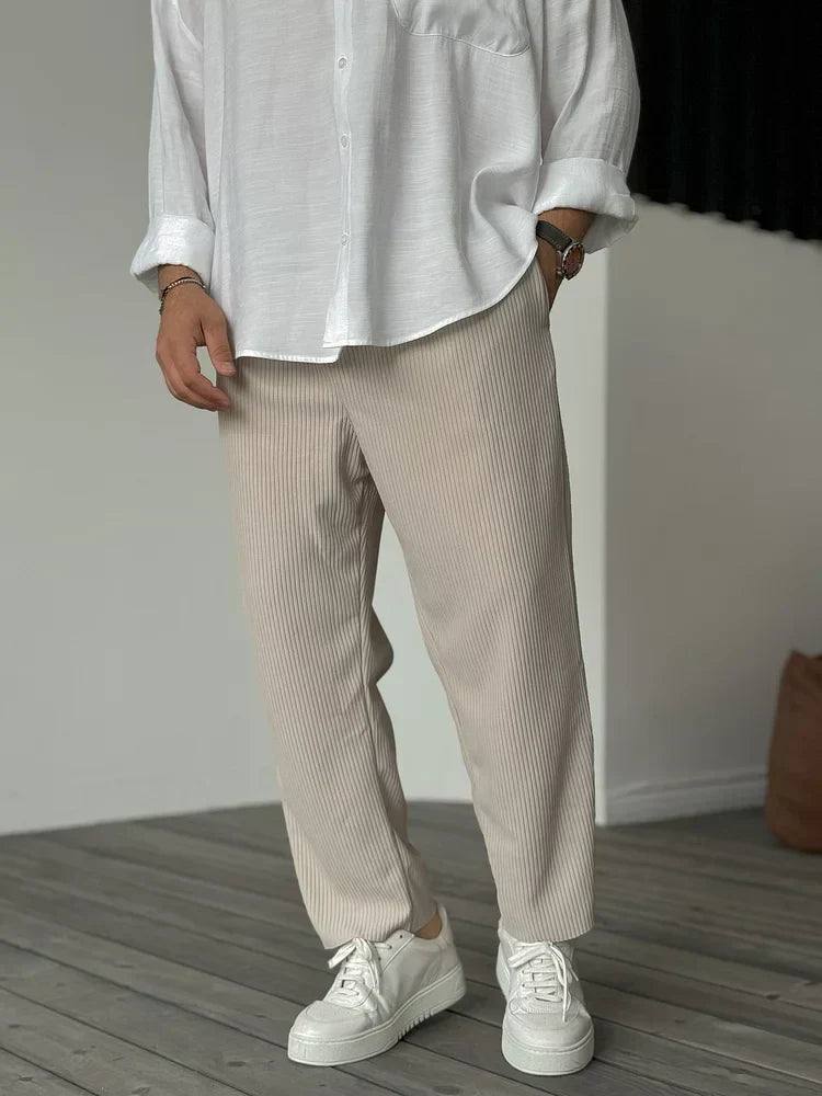 Elegante Herren Business Hose, bequem & modern, perfekt für Büro, Meetings und Freizeit. Vielseitige Herrenmode.