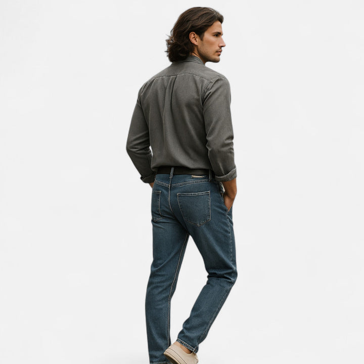 Vielseitiges Herren-Freizeit-Jeanshemd, Langarm, ideal für einen entspannten Casual-Look.
