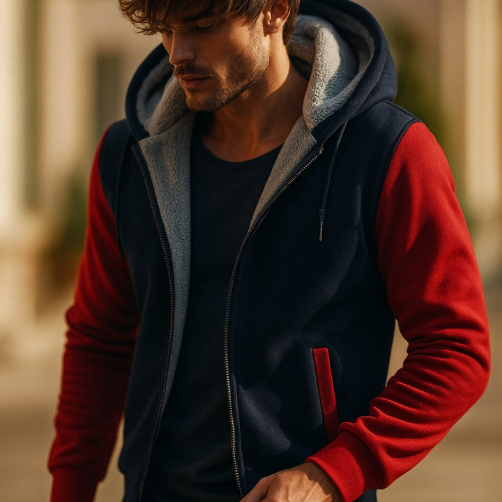 Basic Herren Kapuzenjacke in klassischem Design, warm, bequem & vielseitig für jede Jahreszeit.