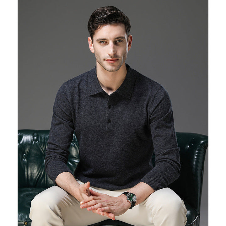 Zeitloser Herren Pullover mit Polokragen, ideal für Business und gehobene Freizeitkleidung.