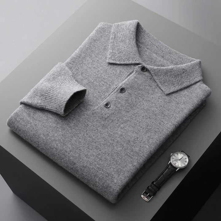 Stilvoller Herren Pullover mit Polokragen, ideal für Business-Looks und gehobene Freizeitmode.