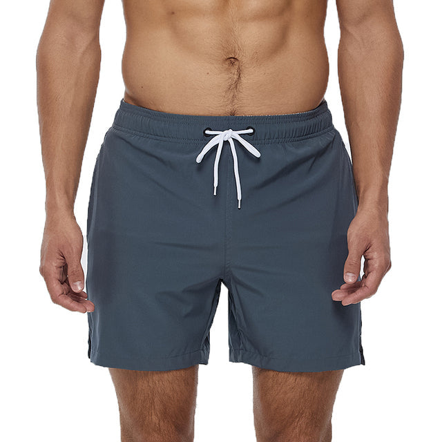 Schnelltrocknende Herren Badeshorts, elastischer Bund, perfekt für Schwimmen & Strandaktivitäten.