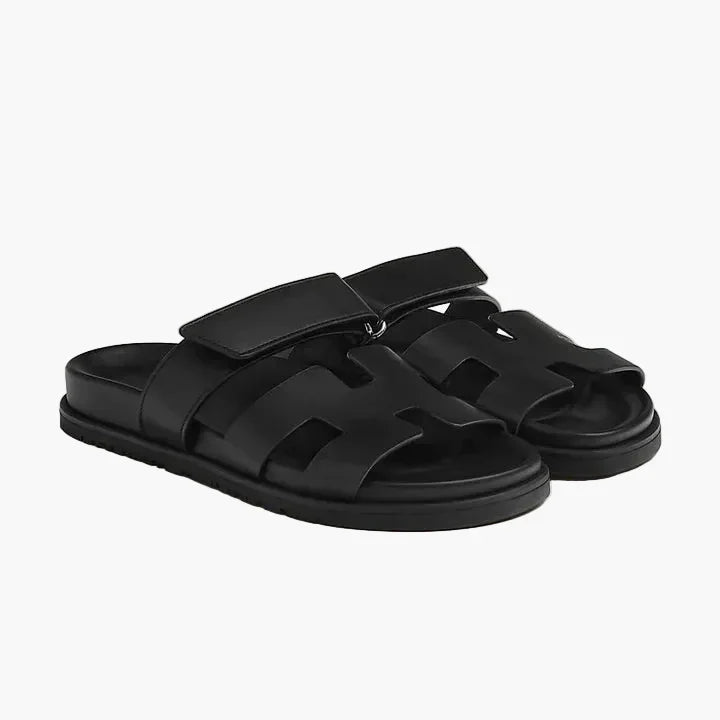 Modische Herren Freizeitsandalen mit verstellbarem Klettverschluss für optimalen Komfort und Halt im Sommer.