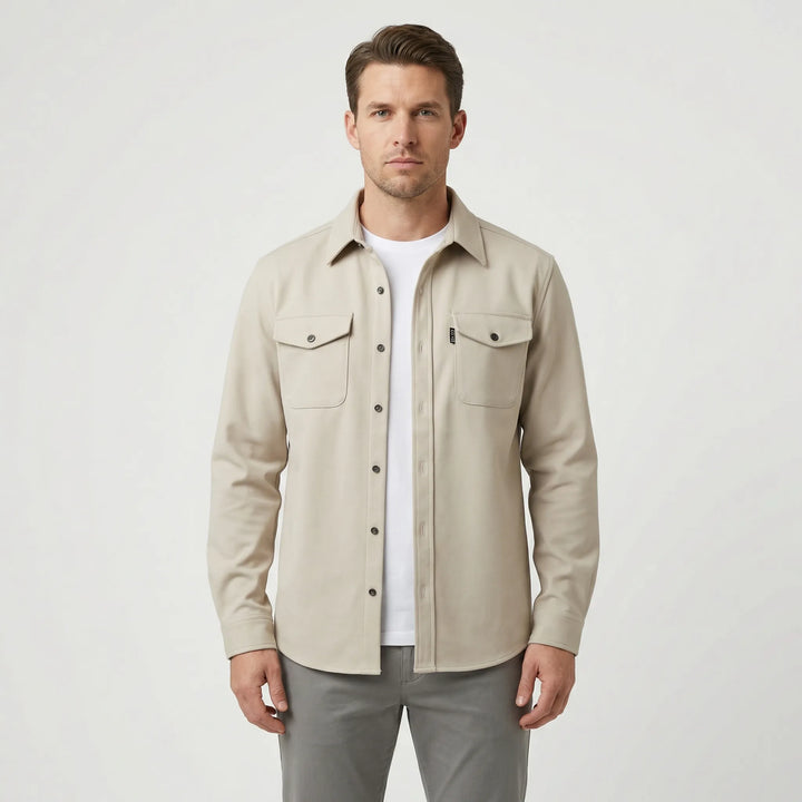 Robustes Herren Overshirt mit Langarm & Brusttaschen. Ideal für Outdoor & Casual Styling.