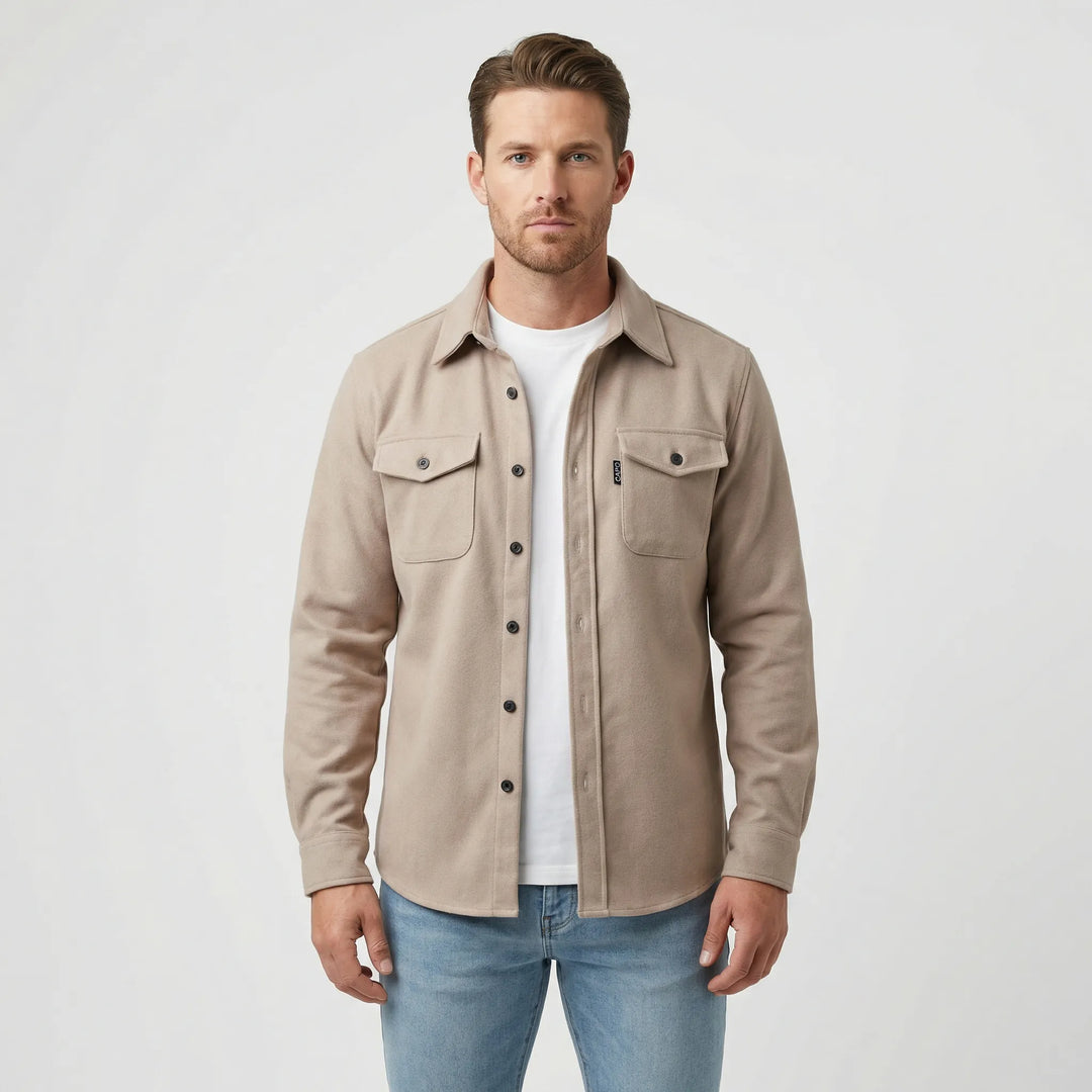 Herren Freizeit Overshirt Pablo. Lässiges Langarmhemd für vielseitiges Layering mit Brusttaschen.