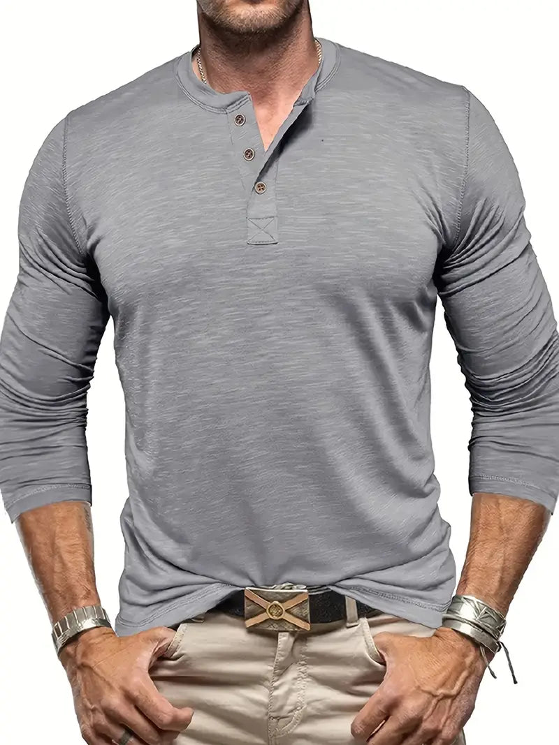Gemütliches Herren Langarm Henley Shirt für kältere Tage, mit stilvoller Knopfleiste und weichem Griff.